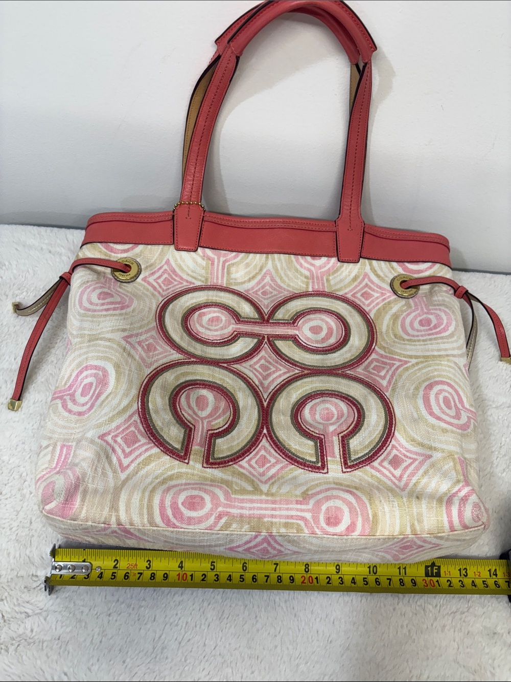 COACH Tote - Picture 15 of 16